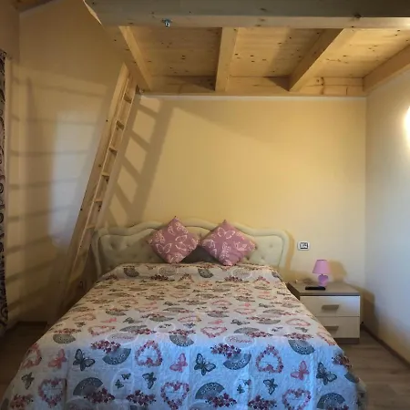 Butterfly Bed & Breakfast *
